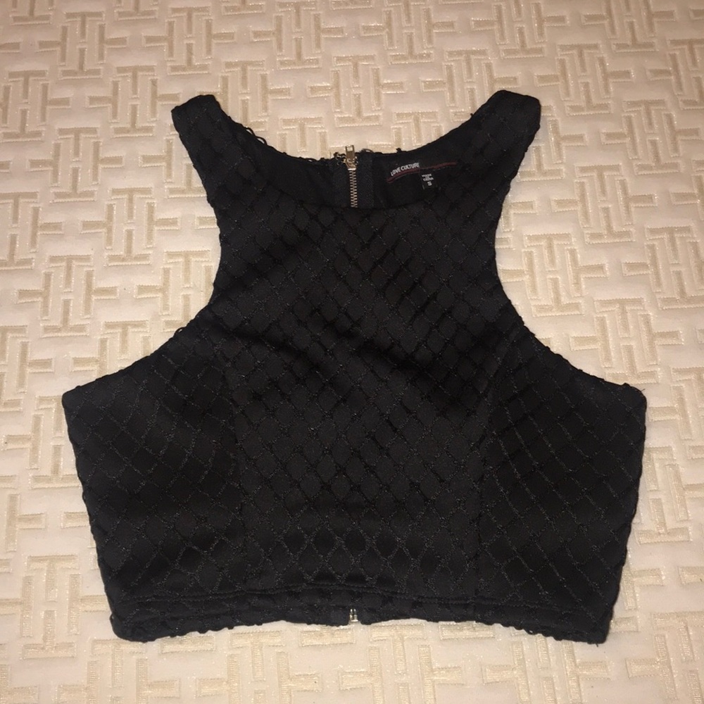 Black crop top